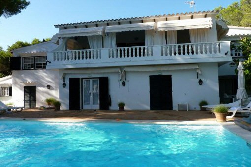 Villa in Es Migjorn Gran zum Kauf