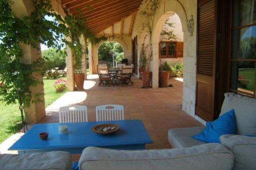 Terrasse und Garten