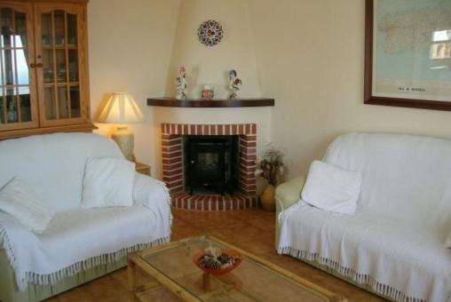 Wohnzimmer mit Kamin