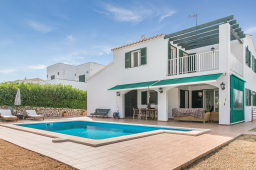 Schönes geräumiges Haus mit Pool im harmonisch gelegenen Addaia