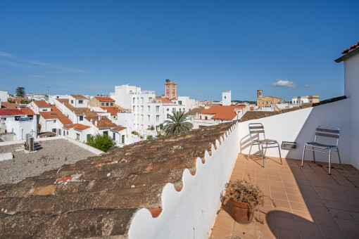 Charmante Maisonette-Wohnung im historischen Zentrum mit Dachterrasse und Blick über die Dächer von Mahón