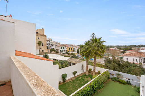 Blick von der oberen Terrasse