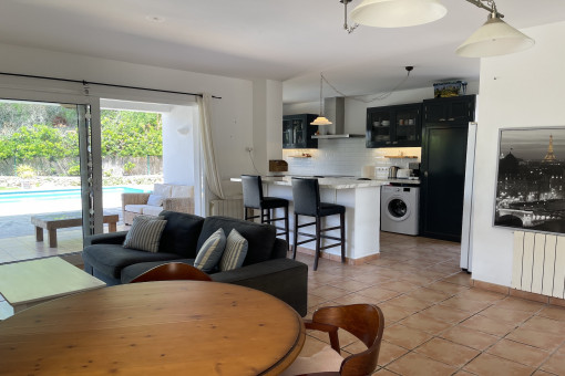 Villa 300 m vom Strand Pool Terrassen Garage geschlossen eingezäuntes Grundstück Binisafua Playa Menorca